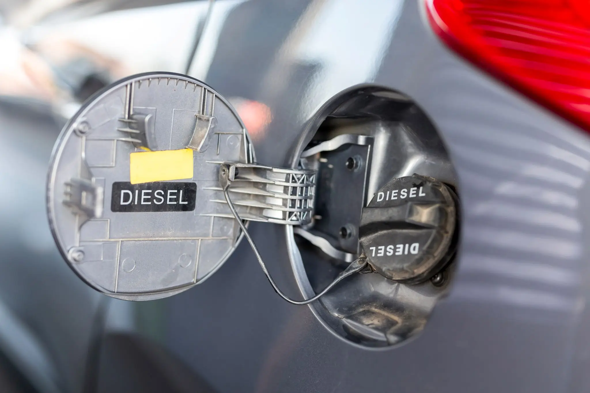 Bouchon de réservoir diesel